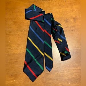 Brooks Brothers Navy Blue Multicolor Striped All Silk USA Imported Fabric Tie